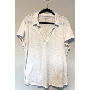 GAP v-neck tee, size XL